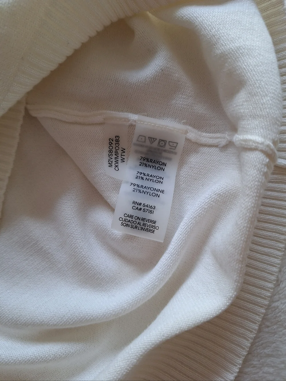 Calvin Klein White Ribbed Turtleneck Sweater Size S READ: Minor Flaw